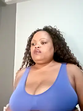 hugemelonsxxx online show from 10, 3, 2025