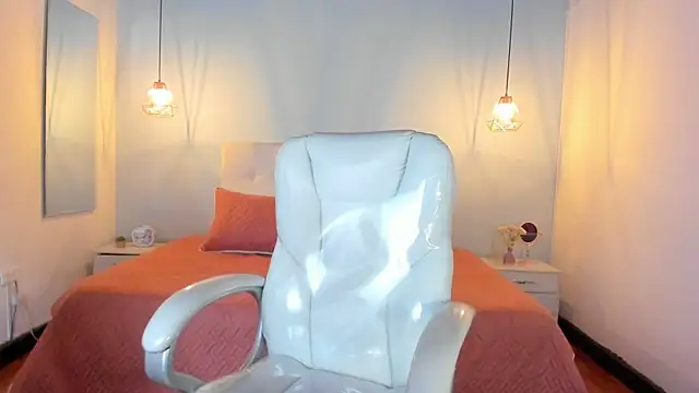 Emma23   online show from 21, 1, 2025