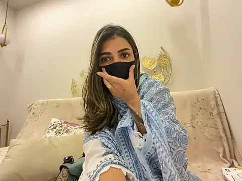 MaYaa  11 online show from 5, 3, 2026