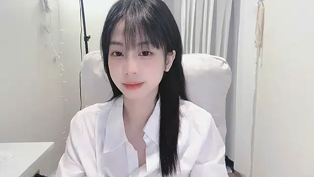 -Hottie online show from 7, 3, 2025