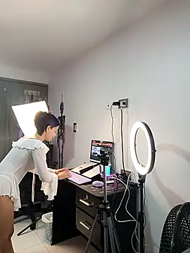 LadyAvalon online show from 22, 2, 2026