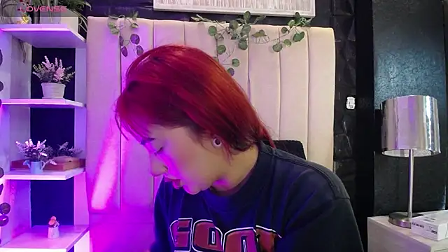 Mia Rinn online show from 10, 1, 2025