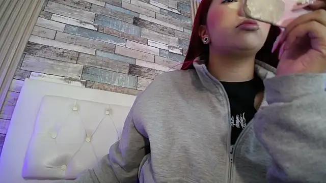 Mia Rinn online show from 15, 1, 2025