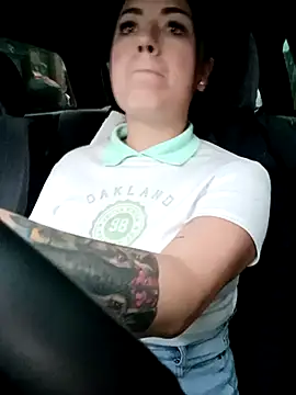 Lesly 10- online show from 6, 3, 2025