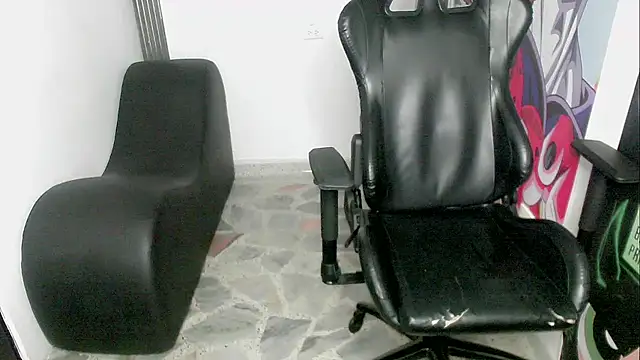 zacariasss  online show from 28, 12, 2024