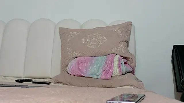 latinfeet-qos online show from 20, 3, 2026