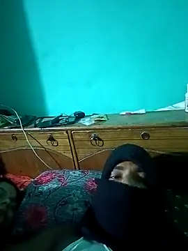 Lustyful Couple online show from 9, 1, 2025