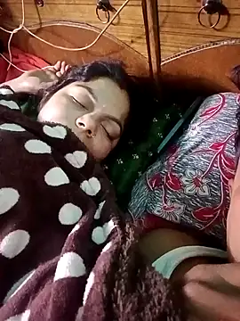 Lustyful Couple online show from 11, 1, 2025