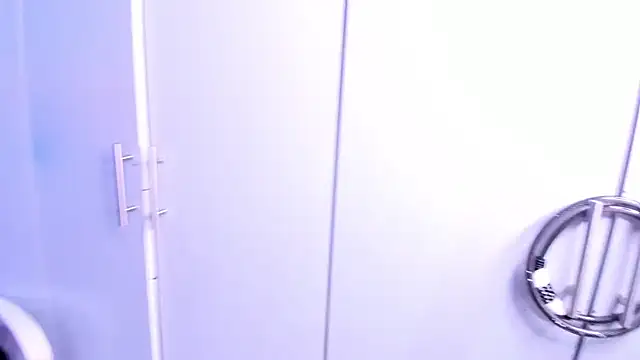 ElizabethRodriiguez online show from 31, 1, 2025