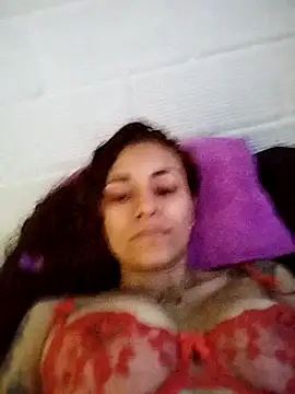 caroline0997 online show from 7, 2, 2025