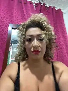 Snapshot of Katti_Barrera chatting on 5, 2, 2026 Katti Barrera online show from 5, 2, 2026