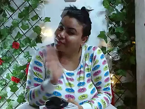 alicia squirt big online show from 14, 1, 2025