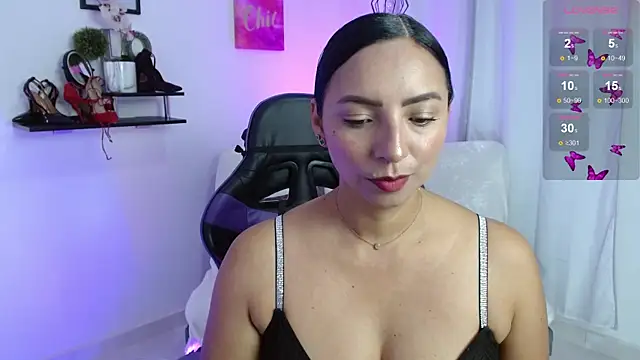 Emmi Cam online show from 14, 5, 2026