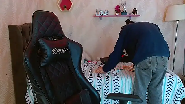 andy bell x online show from 13, 9, 2025