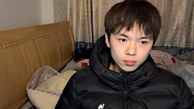 xiaottt1918 online show from 22, 1, 2025