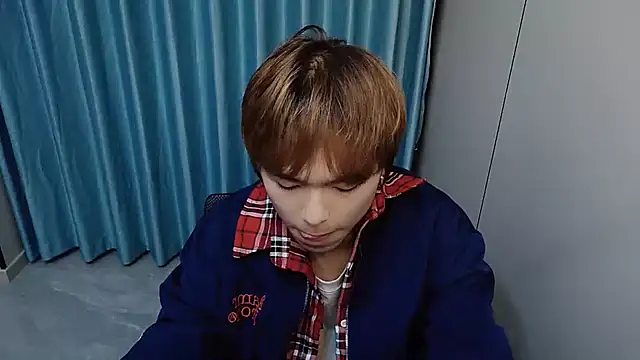 Snapshot of xiaottt1918 chatting on 1, 4, 2026 xiaottt1918 online show from 1, 4, 2026