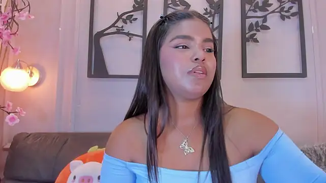 zoe roux21 online show from 1, 10, 2025