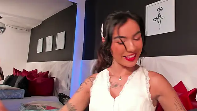 scarlet castro online show from 1, 10, 2025