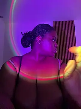 Snapshot of just4Ux chatting on 13, 4, 2026 just4Ux online show from 13, 4, 2026