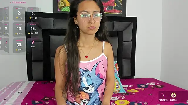 Snapshot of tatiana_valencia chatting on 9, 3, 2025 tatiana valencia online show from 9, 3, 2025