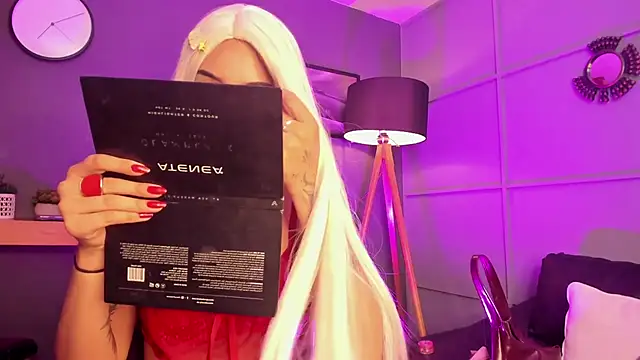 Giovanna oliveira online show from 16, 1, 2025