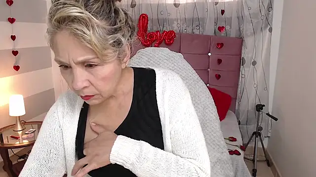 Afrodita sg online show from 16, 2, 2025