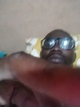 Snapshot of BigDTee98 chatting on 13, 1, 2026 BigDTee98 online show from 13, 1, 2026