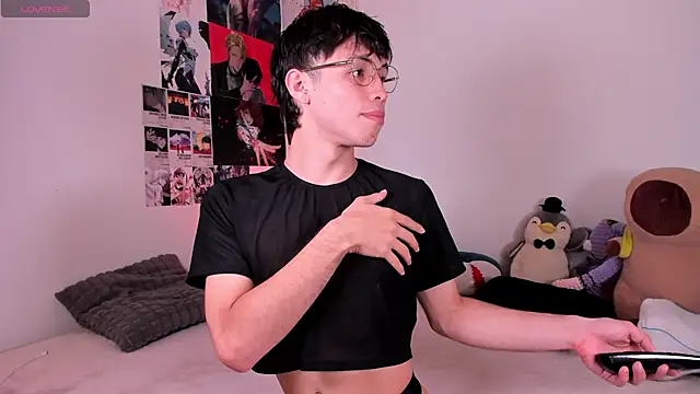 Snapshot of angel_bless19 chatting on 4, 2, 2026 angel bless19 online show from 4, 2, 2026