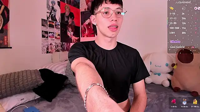 Snapshot of angel_bless19 chatting on 20, 2, 2026 angel bless19 online show from 20, 2, 2026