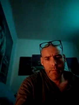 Snapshot of medioarabemediogypsi chatting on 11, 2, 2026 medioarabemediogypsi online show from 11, 2, 2026