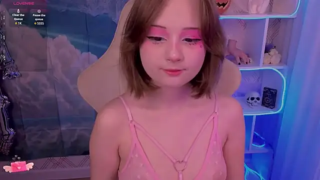 Mary uw online show from 30, 10, 2025