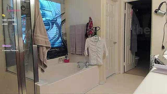 Peaches N Kreme online show from 15, 2, 2025