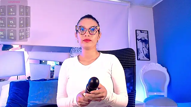 paulinabarnett- online show from 3, 3, 2025