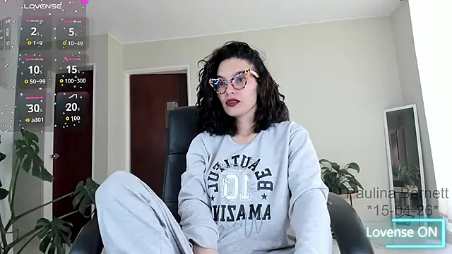 paulinabarnett- online show from 15, 4, 2026