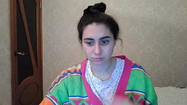 Kashtanka  online show from 24, 2, 2025