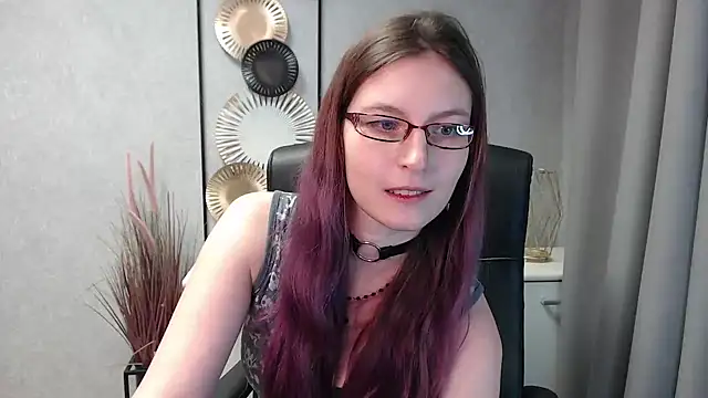 emmaxDelight online show from 22, 12, 2024