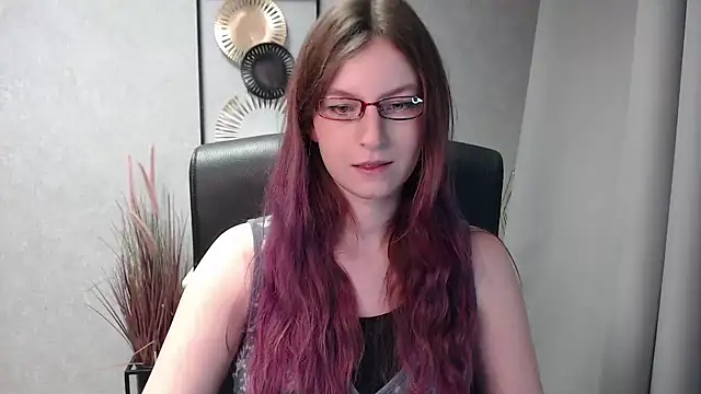 emmaxDelight online show from 30, 12, 2024