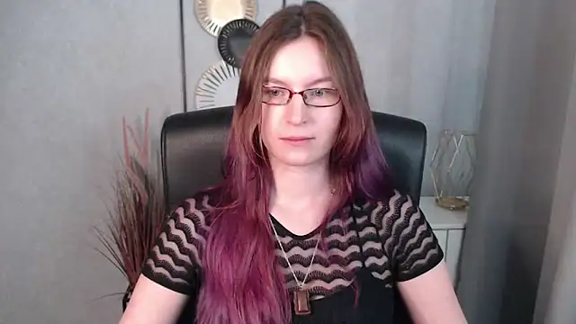 emmaxDelight online show from 16, 1, 2025