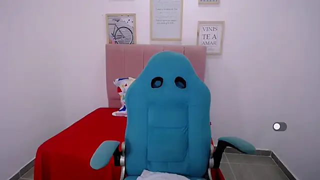 victoria love89 online show from 22, 2, 2025