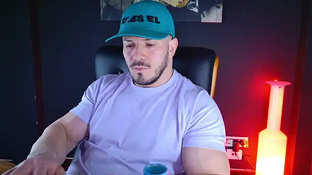 AngeloEric online show from 6, 1, 2025