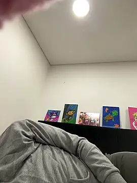 loren3124 online show from 12, 12, 2024