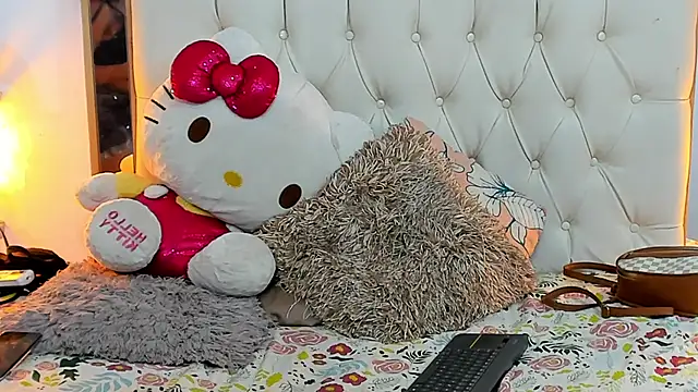 camila sex latina online show from 17, 1, 2025