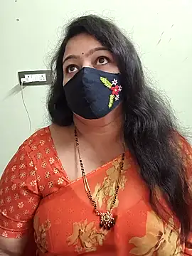 neelu-hoty online show from 10, 3, 2026