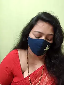 neelu-hoty online show from 1, 5, 2026