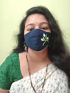neelu-hoty online show from 14, 5, 2026