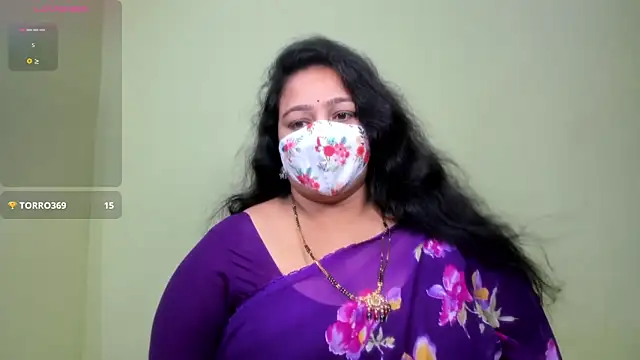 neelu-hoty online show from 31, 5, 2026