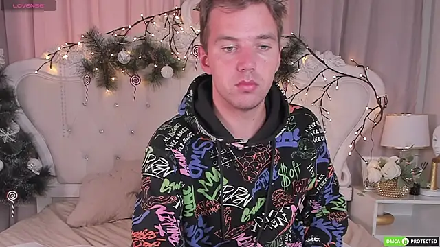 ArthurWhitee online show from 16, 12, 2025