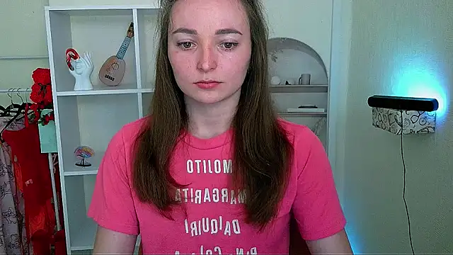Snapshot of _Barbie_Kiss_ chatting on 15, 6, 2026 Barbie Kiss online show from 15, 6, 2026