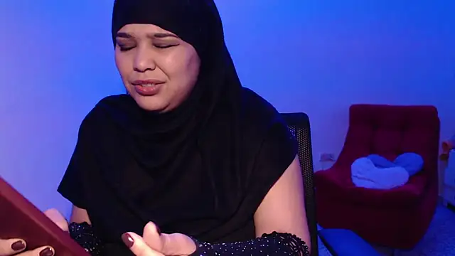 VenussTits97 online show from 5, 4, 2026