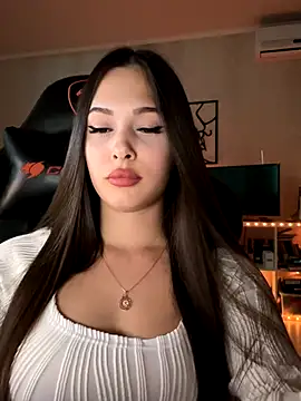 EricaWalls online show from 14, 9, 2025